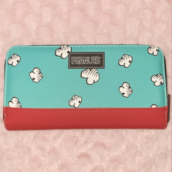 Peanuts Snoopy Wallet - Picture 14 of 15
